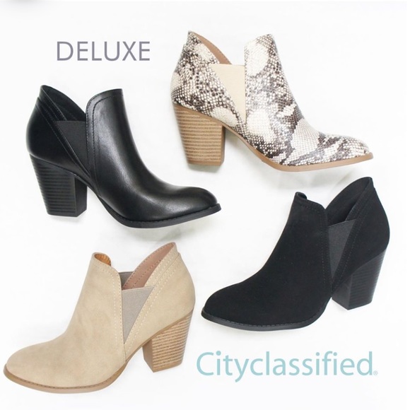 1 Left Black Deluxe Chelsea Heel Booties Size 6.5 - Picture 3 of 8